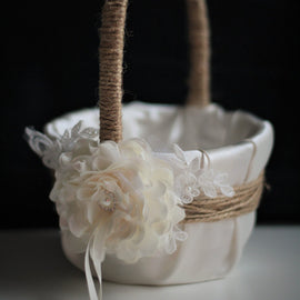 Rustic Flower Girl Basket \ Rustic Wedding basket \ Rustic Petals basket \ Rustic Ring Bearer Pillow  \ Wedding Basket, Burlap Basket