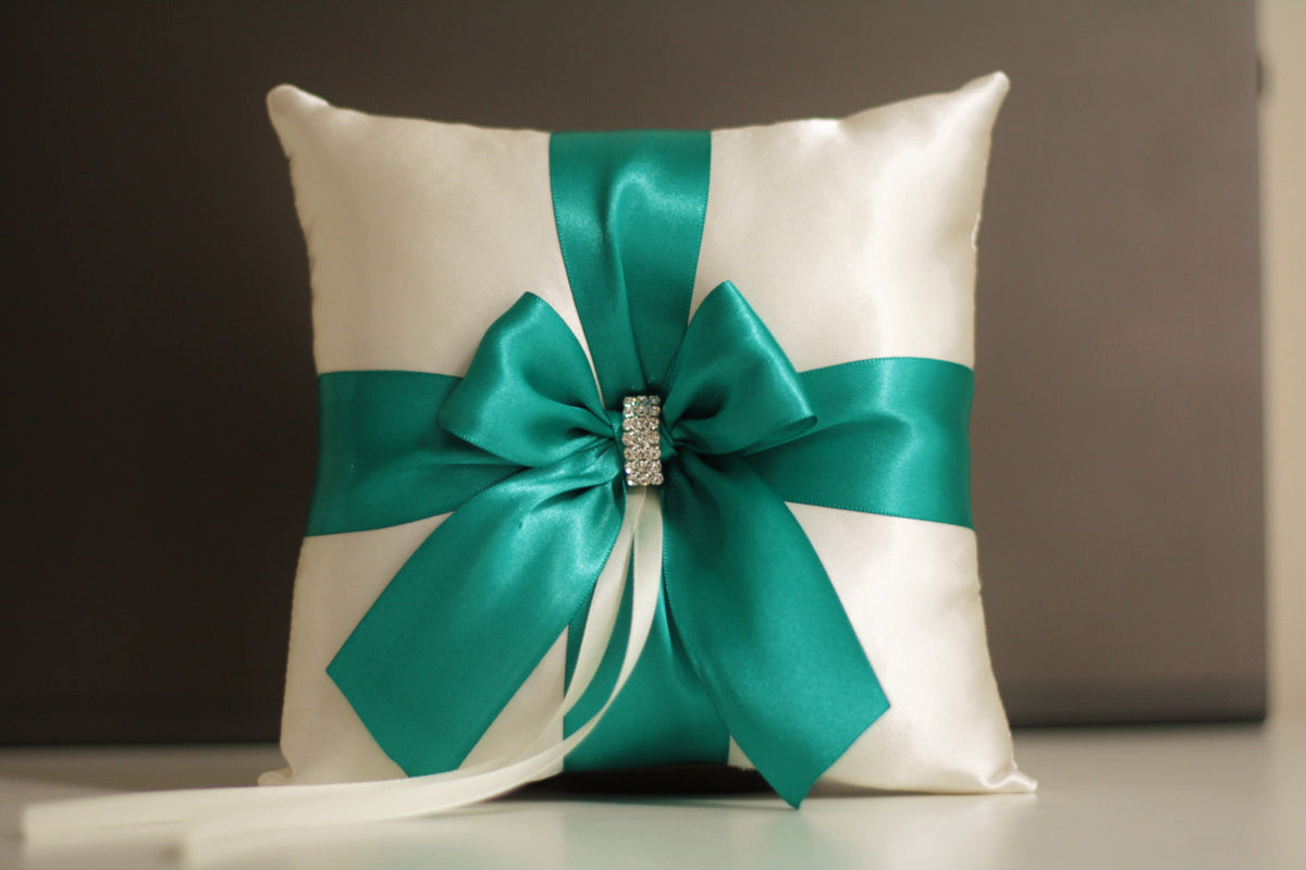 Sage Green Flower Girl Basket, Green Ring Bearer Pillow, Sage Green Un –  Alex Emotions
